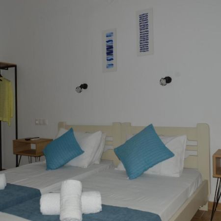 Pansion Katerina Otel İskados Dış mekan fotoğraf