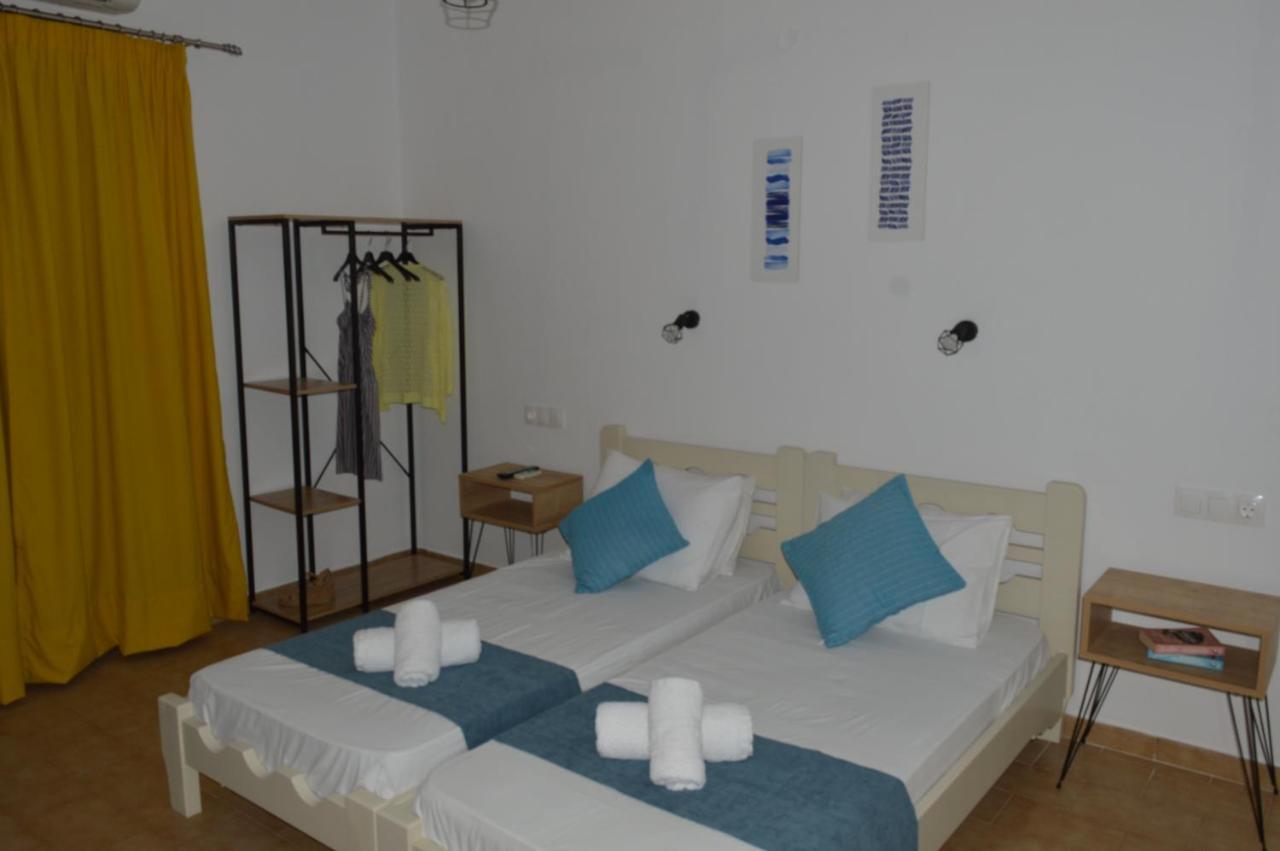 Pansion Katerina Otel İskados Dış mekan fotoğraf