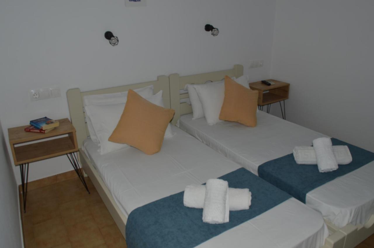 Pansion Katerina Otel İskados Dış mekan fotoğraf